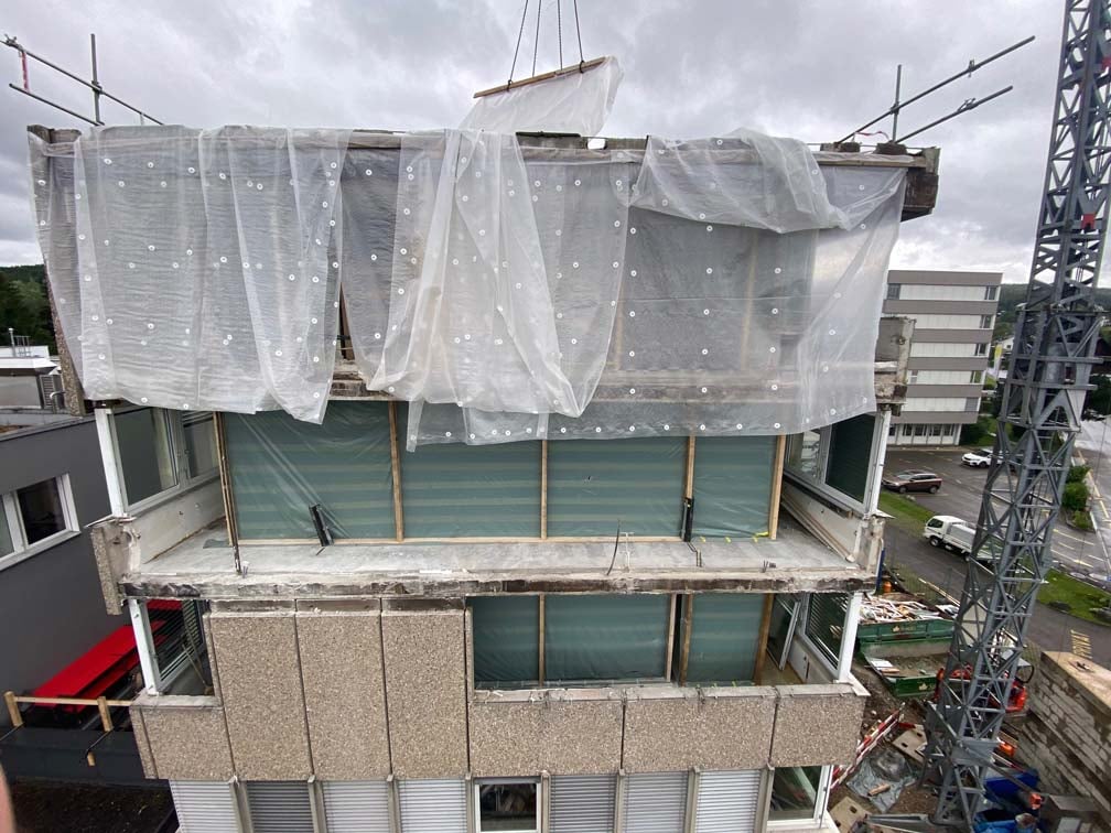 Mobatime_Renovation_Rückbau_Fassade