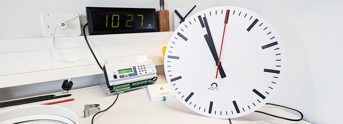 Mobatime-Uhren-Reparatur_Mutteruhr