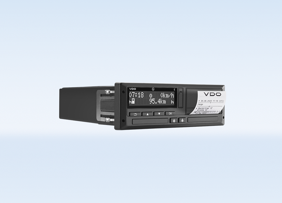 Mobatime-Fahrzeuggeraete-Digitaler-Tachograph-DTCO-4-1-phe